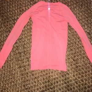 Lululemon Size 2 Swiftly Tech Long Sleeve Shirt